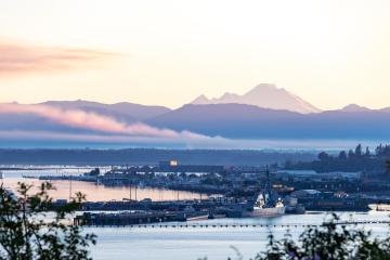 Washington state photo of water and mountain